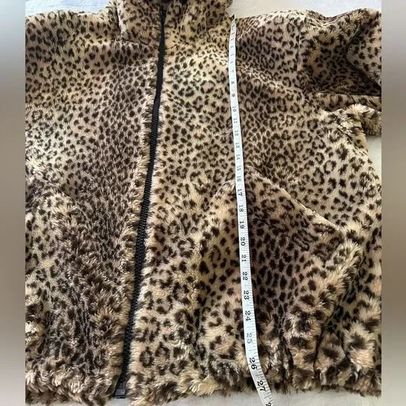 Fur Coat Jacket Hip Length Hooded Lined Cheetah Print - Picture 11 of 13